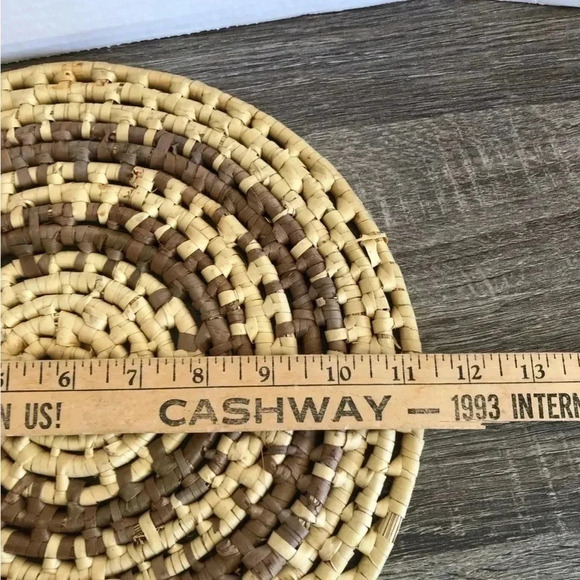 Vtg Hand  Woven Trivet - Picture 3 of 6